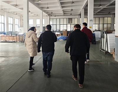 کینیڈین کنٹریکٹر نے انٹیگریٹڈ بلڈنگ گلاس اور ونڈو سلوشنز ...